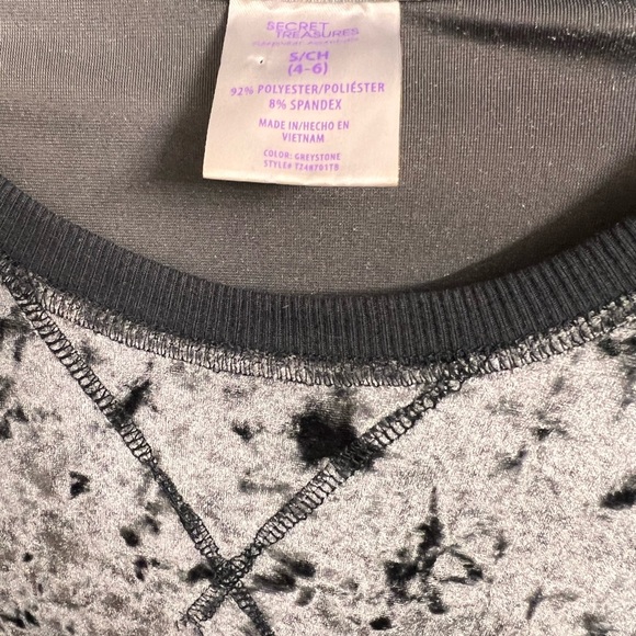 Secret Treasures Velour Soft Gray Pajamas Set size Small - Picture 6 of 9